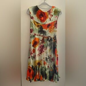 Floral Print Dress, Size 2, 10/10 Condition